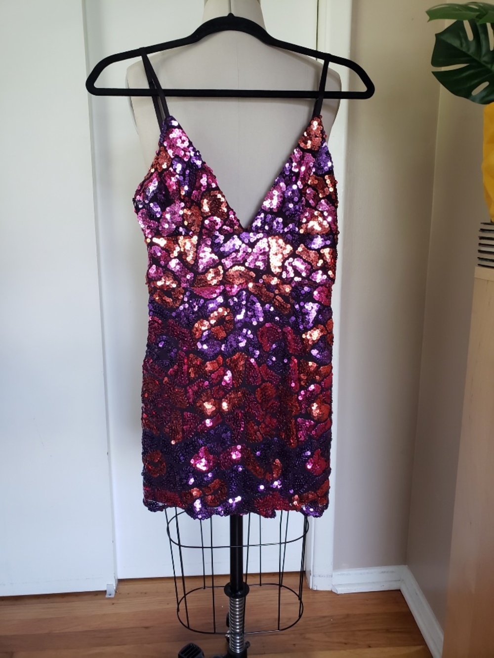 Hutch Sequin Mini Dress Size 6 - Picture 3 of 9